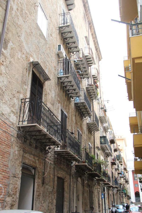 Appartamento Valverde Palermo Exterior foto